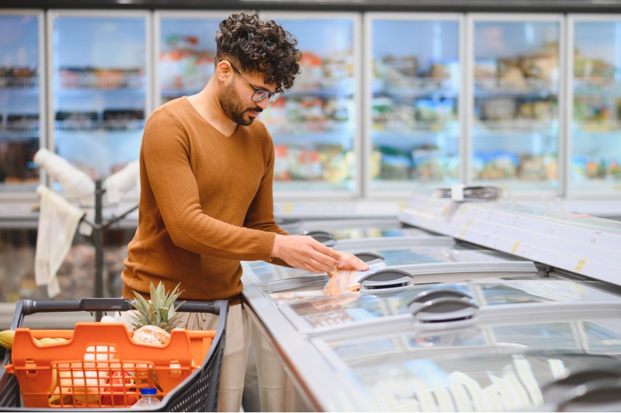 Ce capacitate ar trebui să aibă o ladă congelatoare pentru o bucătărie profesională sau un spațiu comercial?