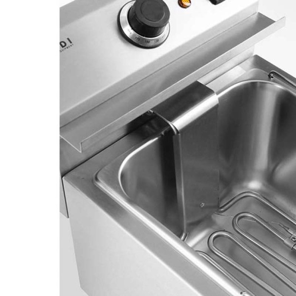 207208  Friteuză Mastercook 8 l