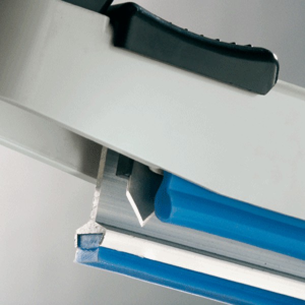 Aparat sigilat pungi  S 400/2T