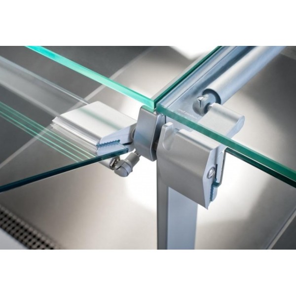 Vitrină frigorifică cu geam frontal telescopic  LCK Kolumba REM 1,875